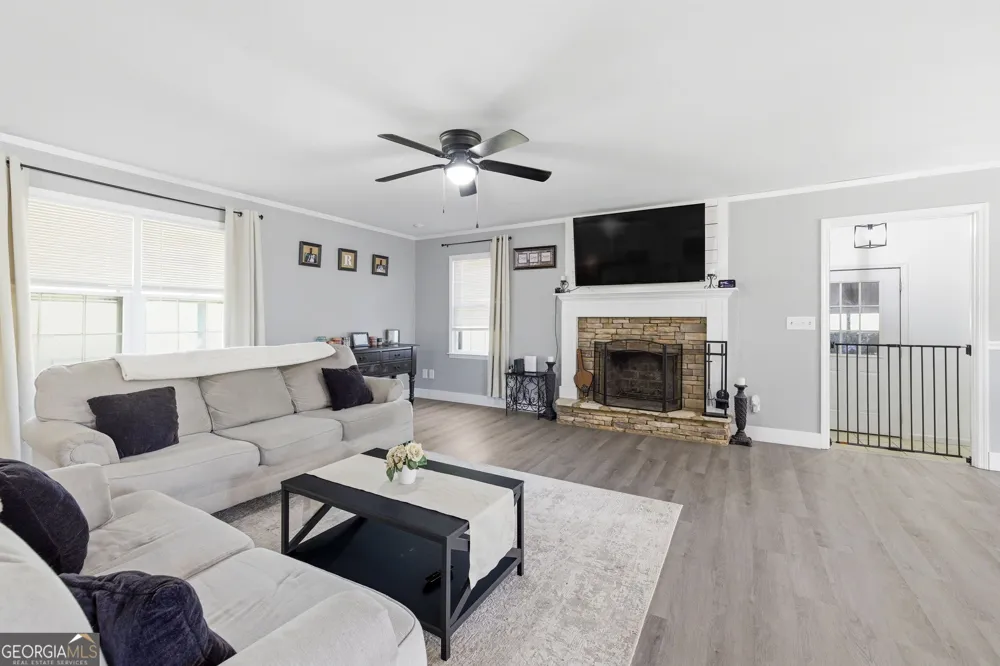 4196 Mud Creek RD Cornelia, GA 30531