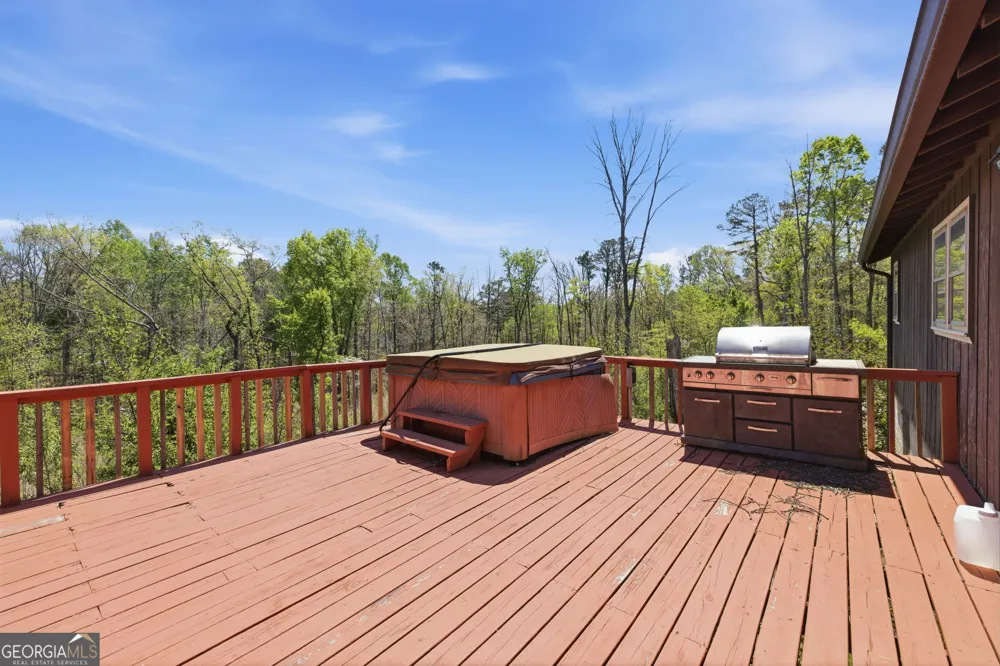 4196 Mud Creek RD Cornelia, GA 30531
