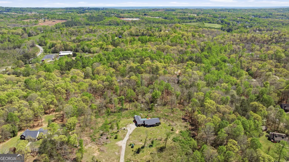4196 Mud Creek RD Cornelia, GA 30531