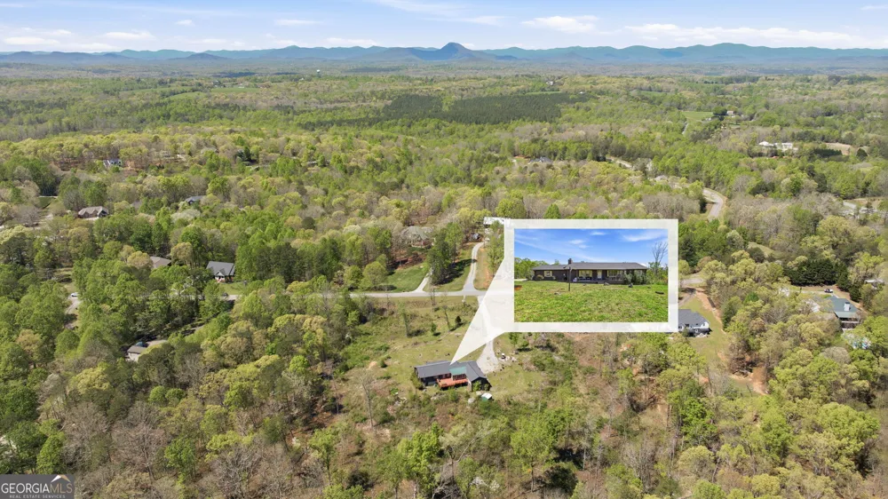 4196 Mud Creek RD Cornelia, GA 30531