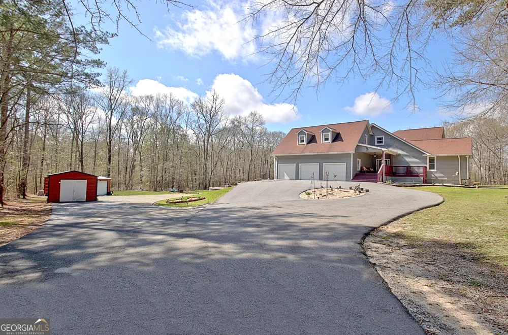 967 Tope RD Sharpsburg, GA 30277