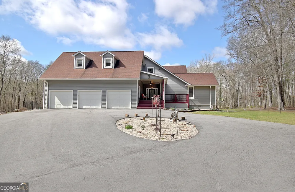 967 Tope RD Sharpsburg, GA 30277