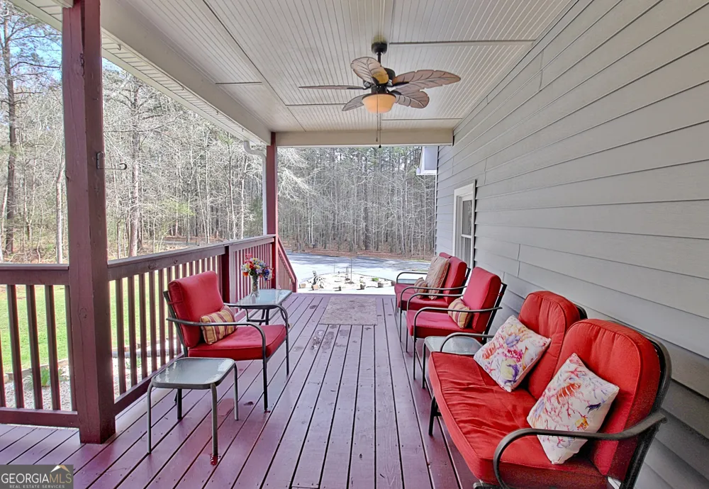 967 Tope RD Sharpsburg, GA 30277
