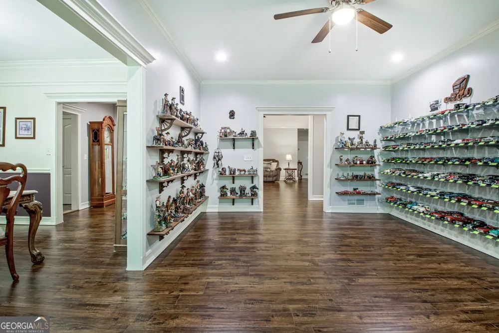 967 Tope RD Sharpsburg, GA 30277