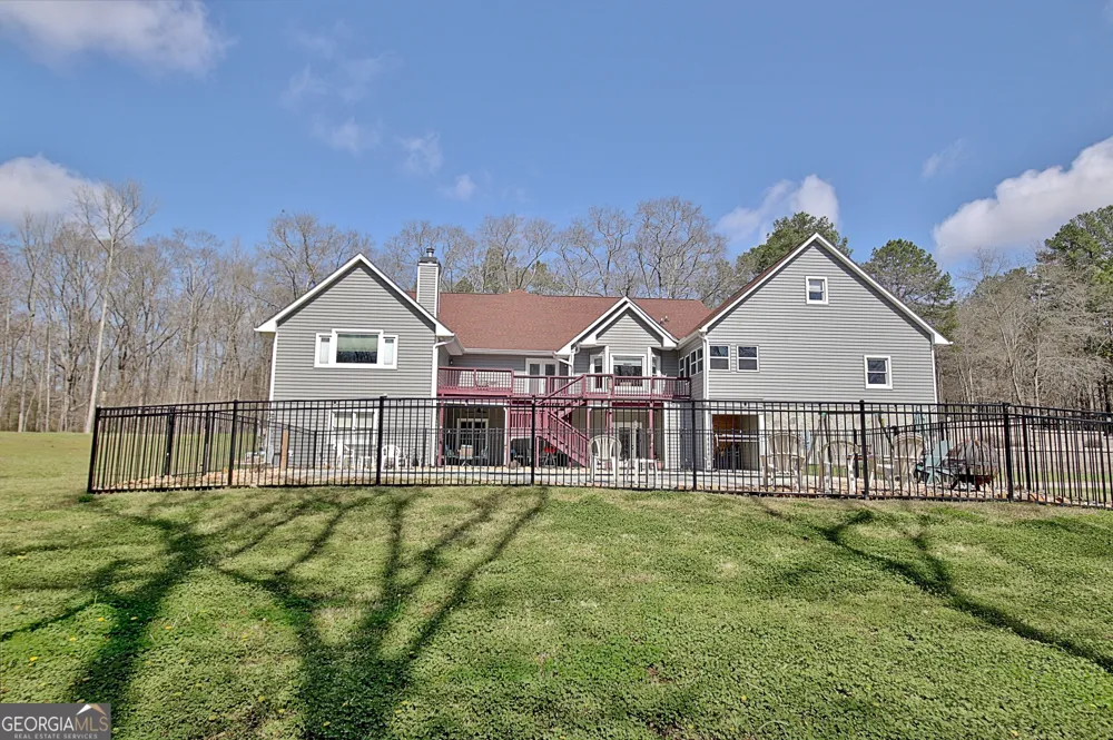 967 Tope RD Sharpsburg, GA 30277