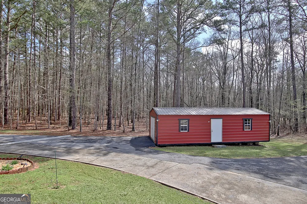 967 Tope RD Sharpsburg, GA 30277