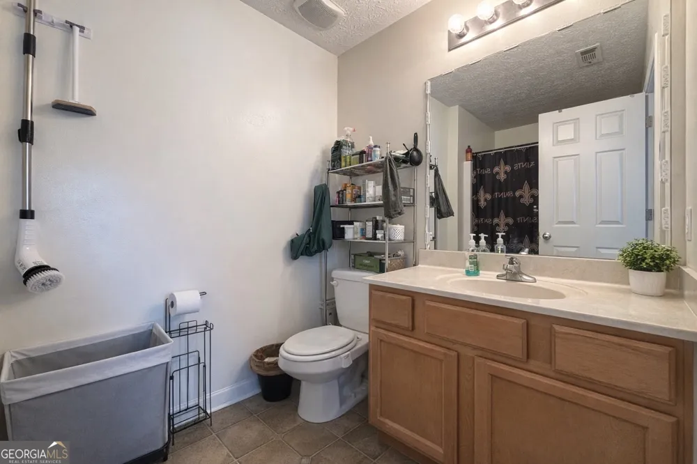 6198 Shoals LOOP Union City, GA 30291