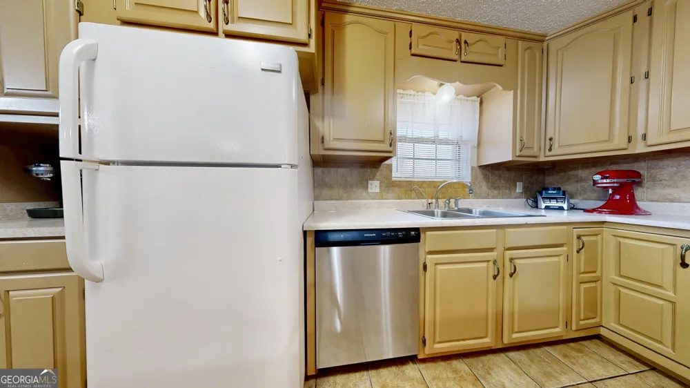 131 Fawn LN Blackshear, GA 31516