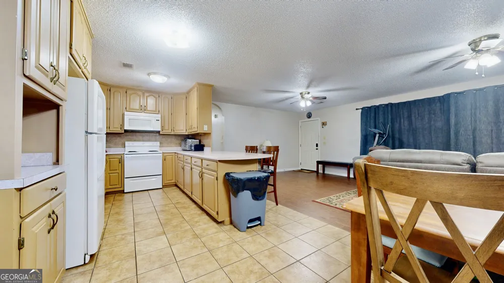 131 Fawn LN Blackshear, GA 31516