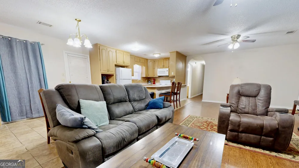 131 Fawn LN Blackshear, GA 31516