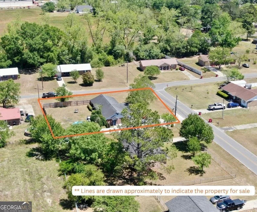 131 Fawn LN Blackshear, GA 31516