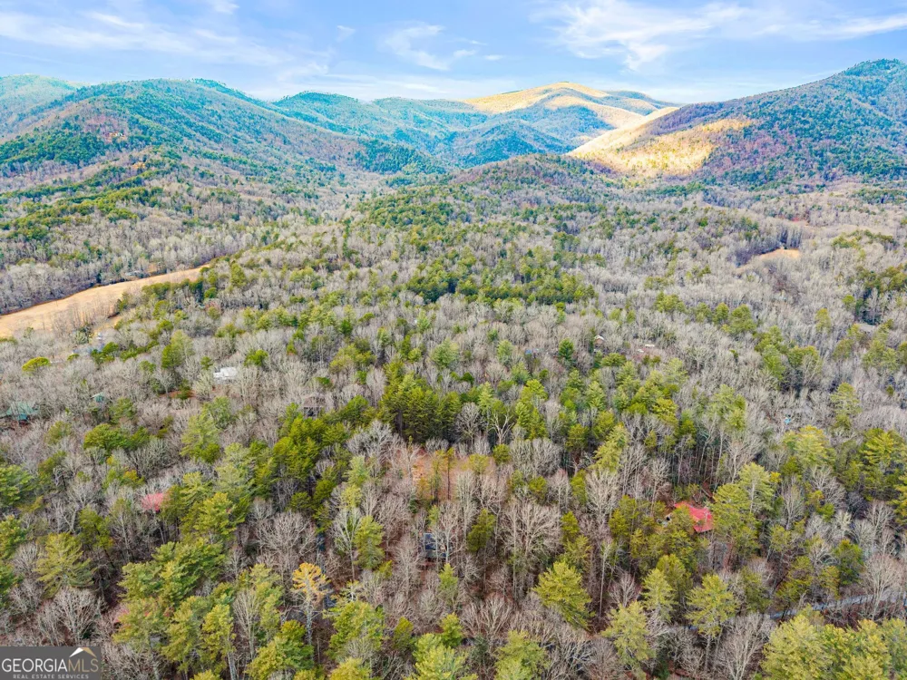 3 Ramblewood DR Sautee Nacoochee, GA 30571