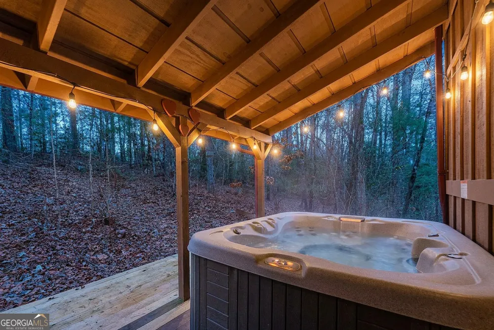 3 Ramblewood DR Sautee Nacoochee, GA 30571