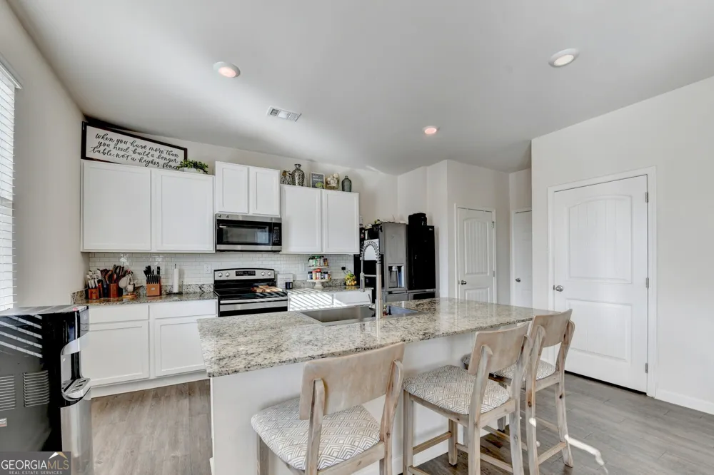 52 Brode LN Pendergrass, GA 30567