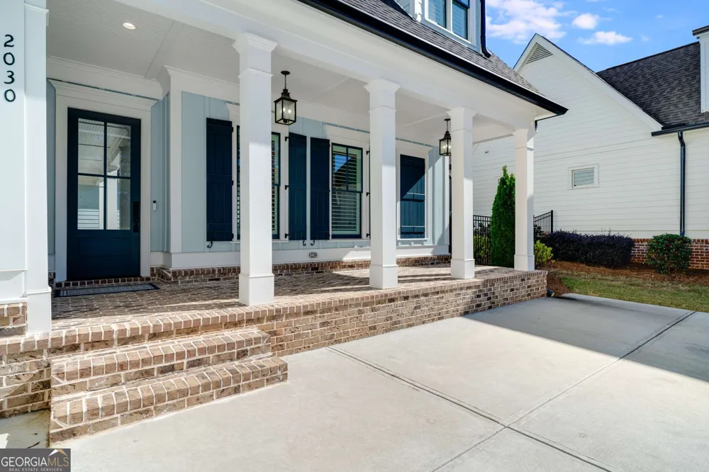 2030 Greenleffe DR Statham, GA 30666