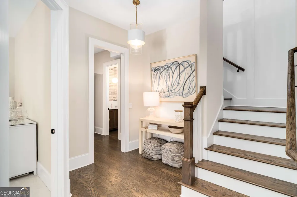 2030 Greenleffe DR Statham, GA 30666