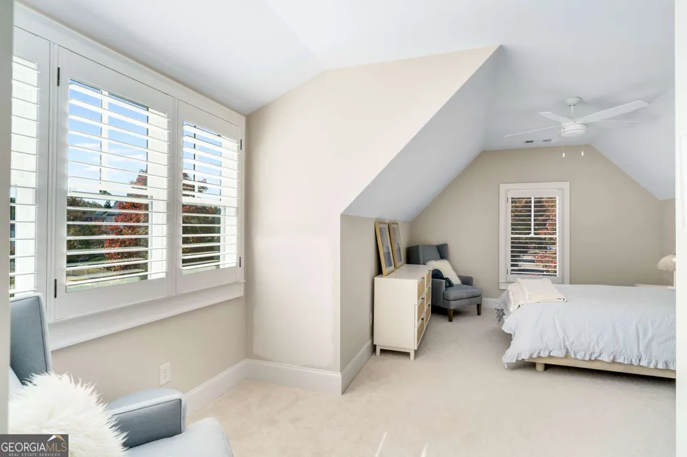 2030 Greenleffe DR Statham, GA 30666