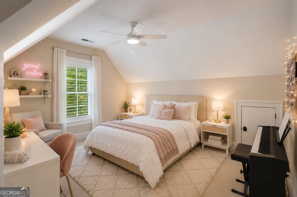 2030 Greenleffe DR Statham, GA 30666