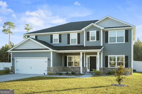 100 Finch LN