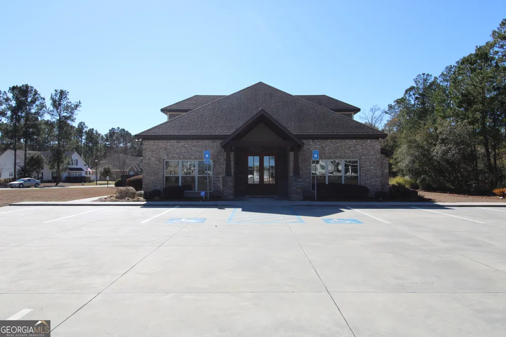 100 Finch LN Guyton, GA 31312