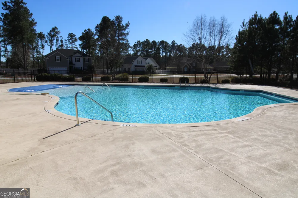 100 Finch LN Guyton, GA 31312