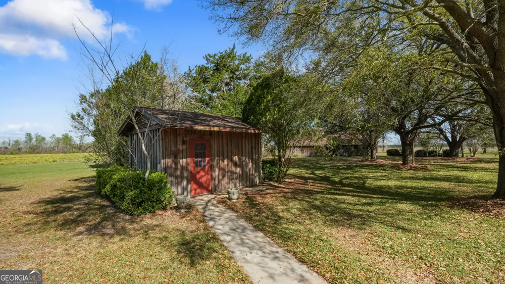 1535 Clifford Jones Screven, GA 31560