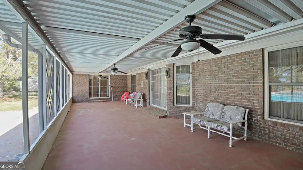 1535 Clifford Jones Screven, GA 31560