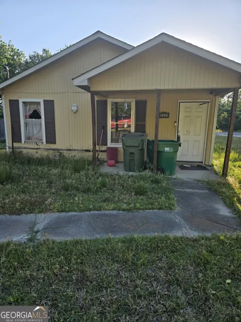 5201 Albert DR