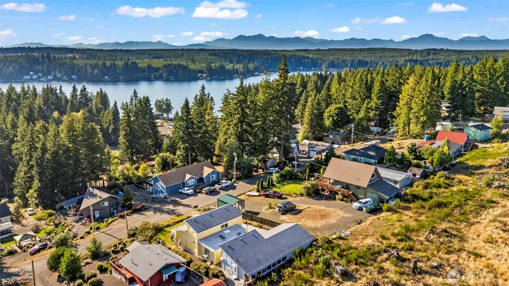 220 E Olympic Drive Grapeview, WA 98546