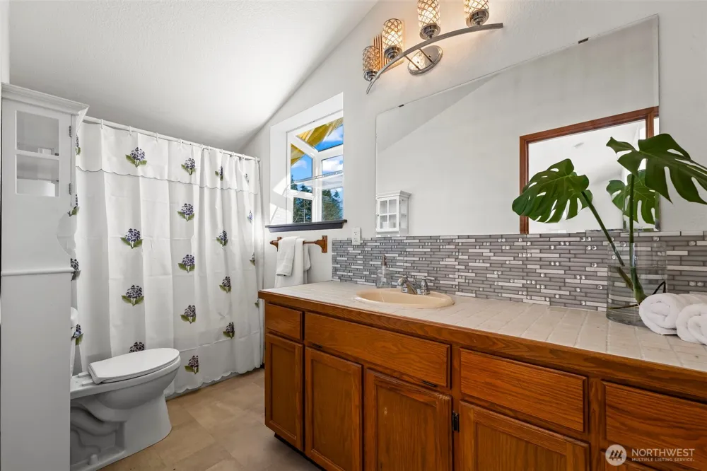 220 E Olympic Drive Grapeview, WA 98546