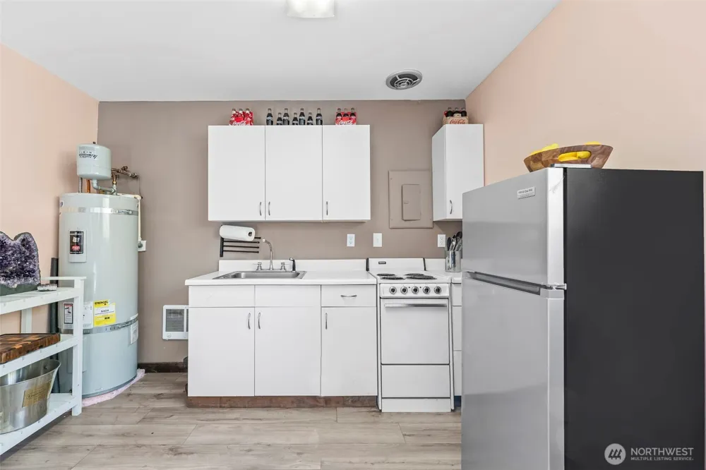 220 E Olympic Drive Grapeview, WA 98546