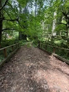 7316 238th Avenue NE Redmond, WA 98052