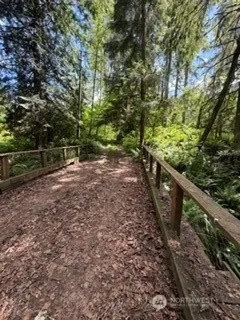 7316 238th Avenue NE Redmond, WA 98052