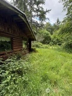 7316 238th Avenue NE Redmond, WA 98052
