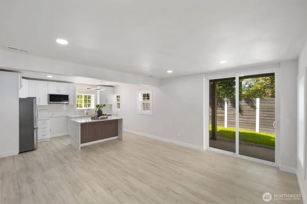 902 18th Street Mukilteo, WA 98275