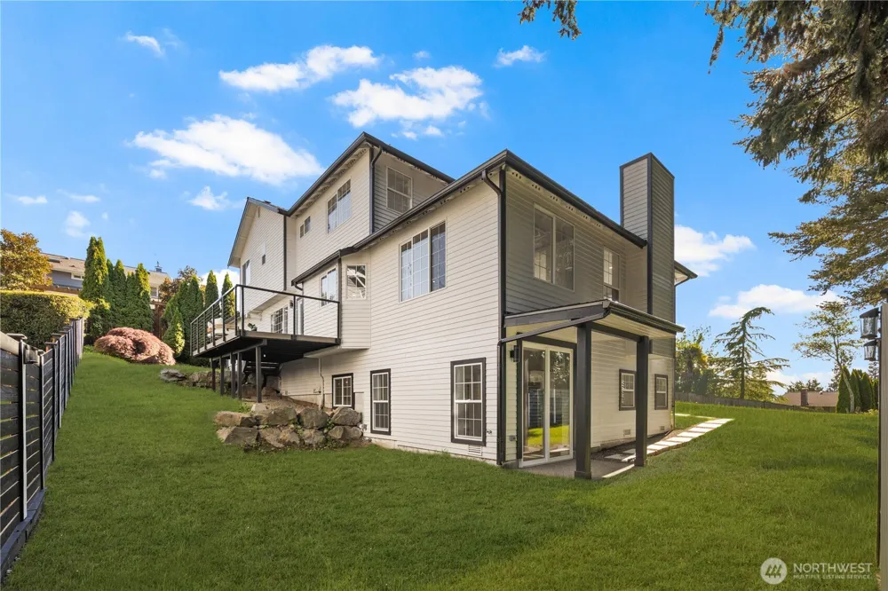 902 18th Street Mukilteo, WA 98275