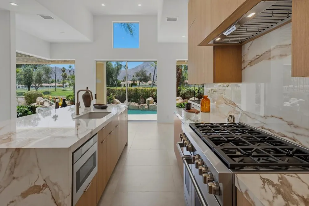 75313 14th Green Drive Indian Wells, CA 92210