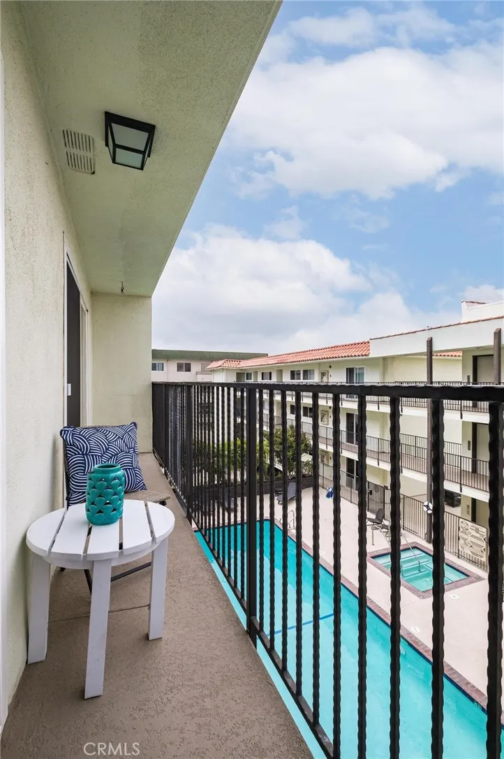 1720 Ardmore Avenue #224 Hermosa Beach, CA 90254