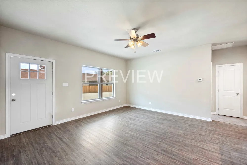 2877 Conveyor Drive #A Burleson, TX 76028