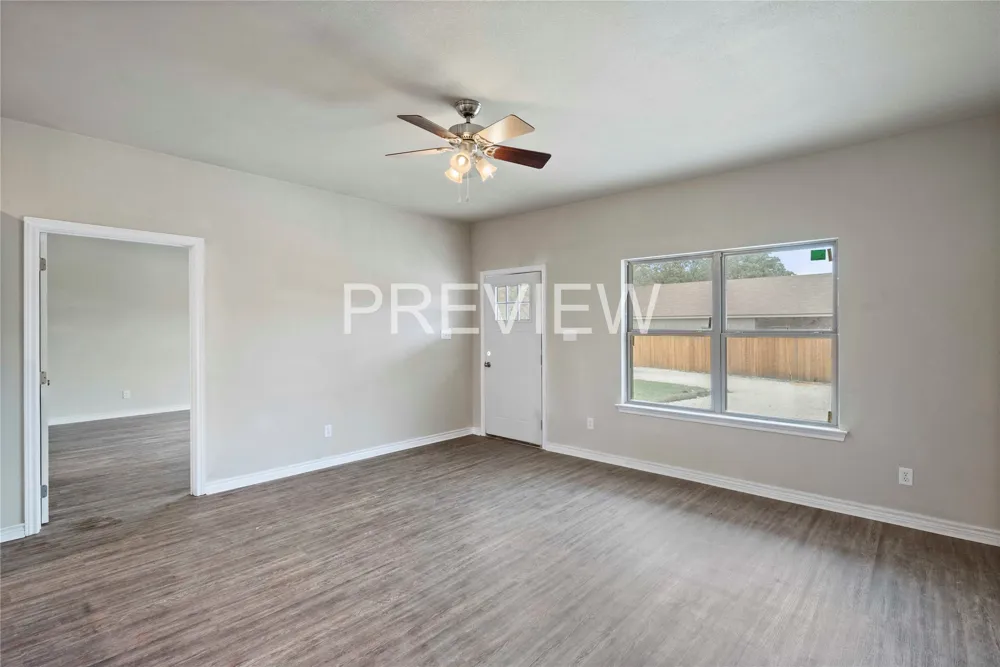 2877 Conveyor Drive #A Burleson, TX 76028
