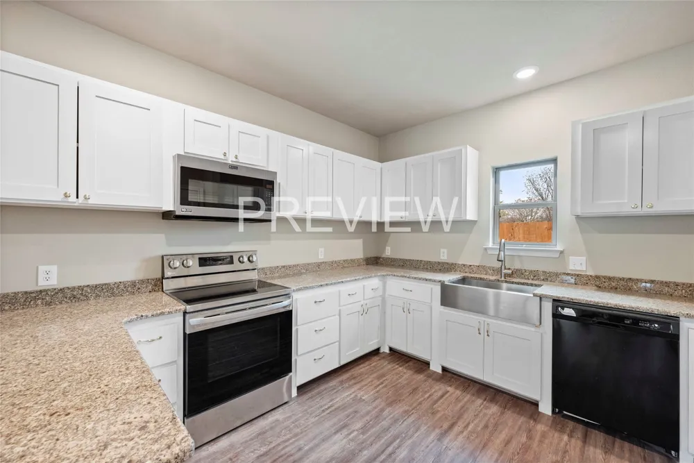 2877 Conveyor Drive #A Burleson, TX 76028