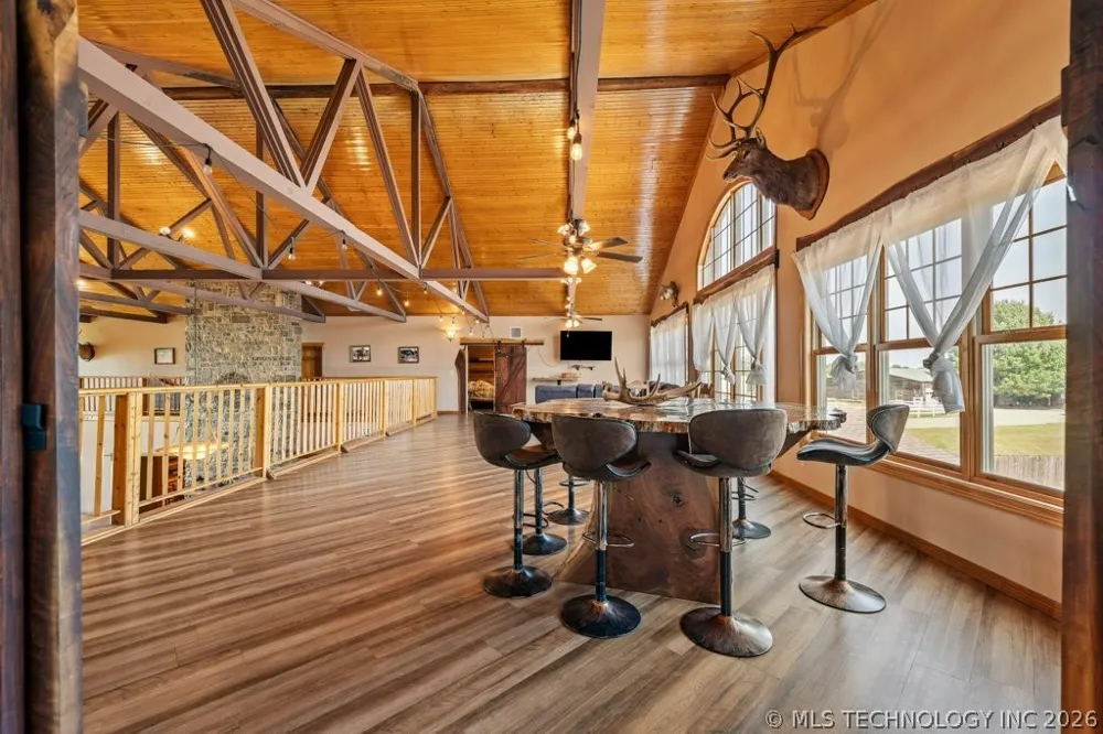 10034 E 233rd S Porum, OK 74455