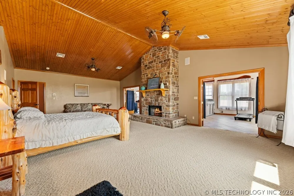 10034 E 233rd S Porum, OK 74455