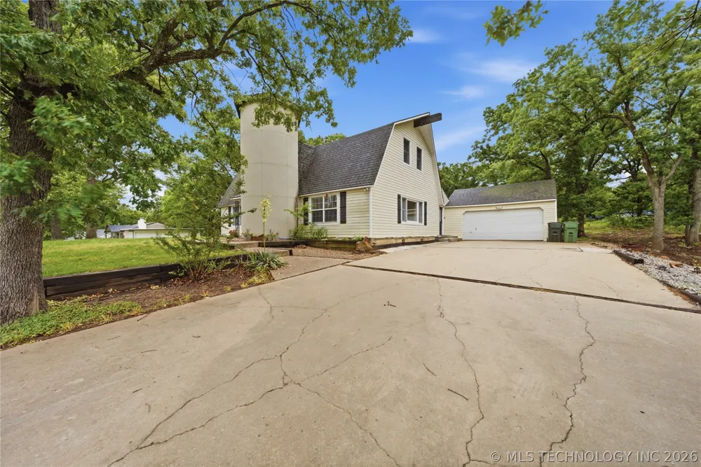4212 W Stonehenge Drive Cleveland, OK 74020