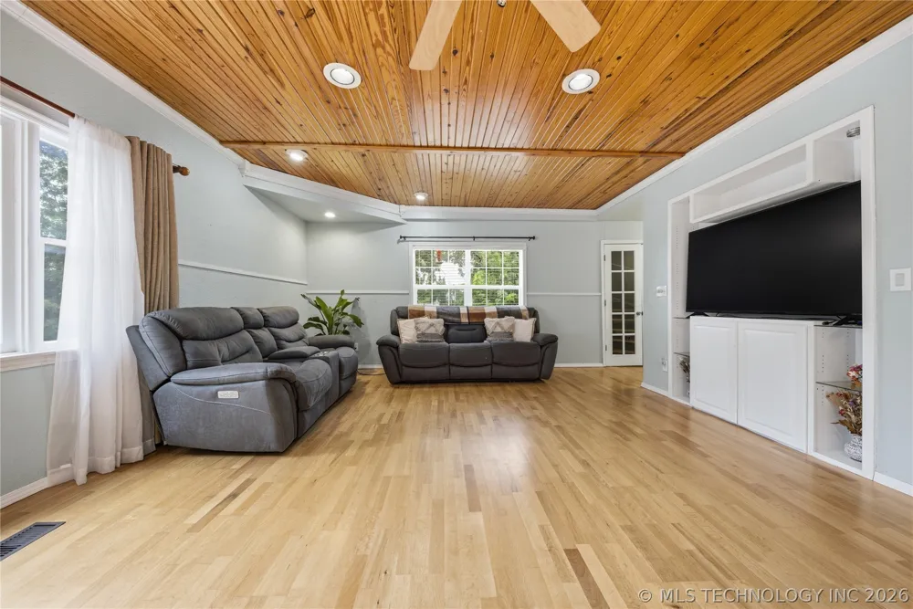 4212 W Stonehenge Drive Cleveland, OK 74020