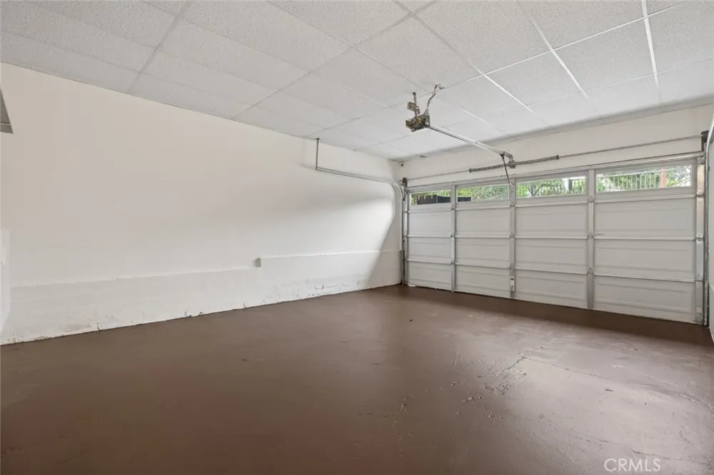 4809 Lowell Avenue La Crescenta, CA 91214