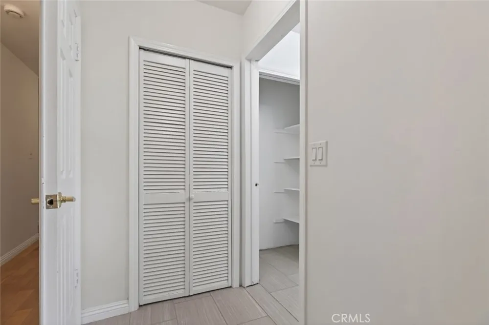 4809 Lowell Avenue La Crescenta, CA 91214