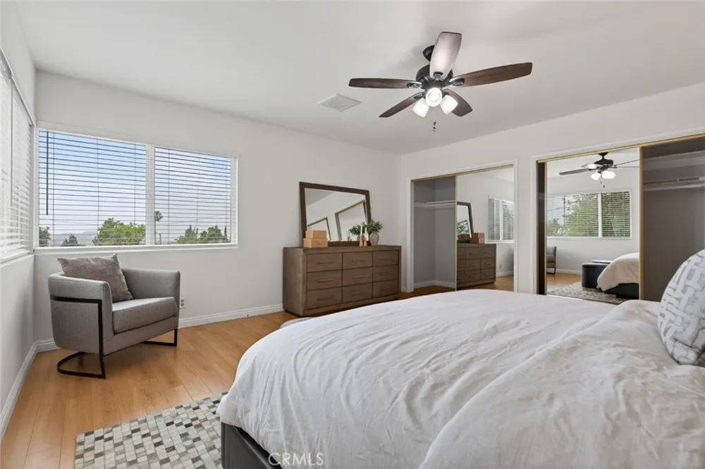 4809 Lowell Avenue La Crescenta, CA 91214