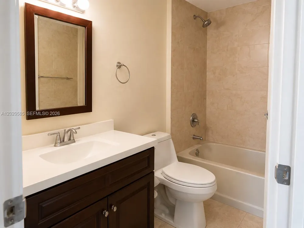 13255 SW 88 LN #406-CS Kendall, FL 33186