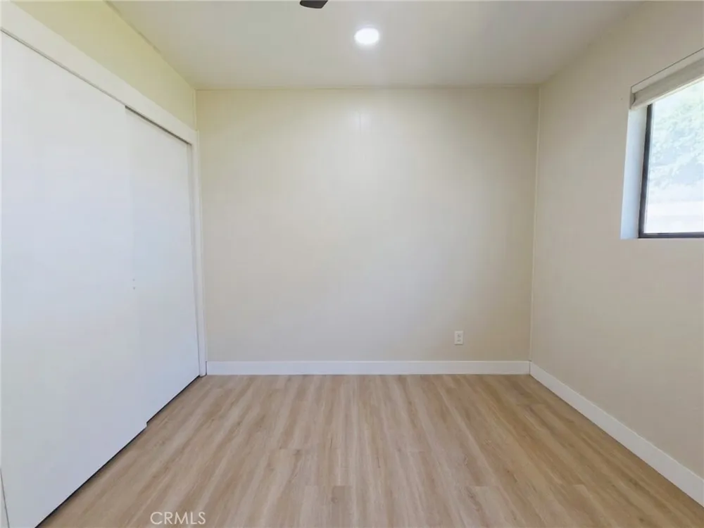 5094 Crescent Street San Bernardino, CA 92407